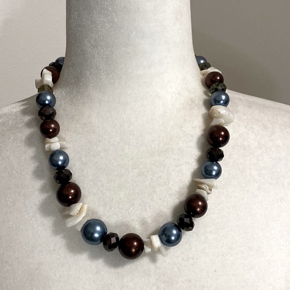 Hand Crafted Seashell Copper Blue Bronze Sparkle Vintage Bohemian Necklace - Picture 6 of 16